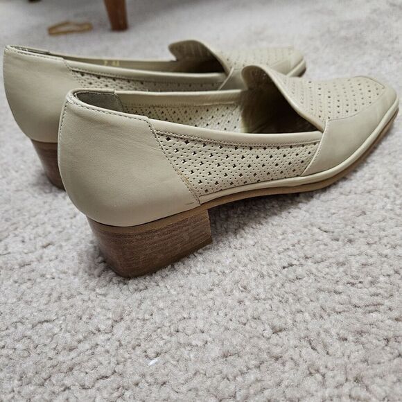 Rangoni Firenze Women's Size 7 AA Tan Leather Low Heels Pump Square Toe Shoes - Picture 6 of 9